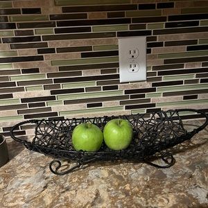 Elegant Gothic Style Black Fruit Basket